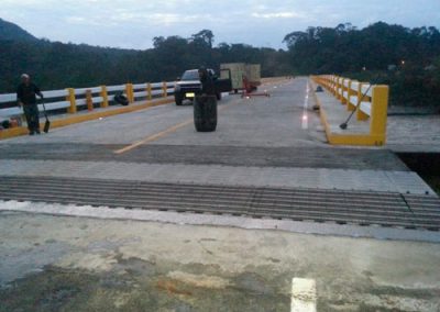 Juntas de dilatación para el puente del río Aguarico en Sucumbios