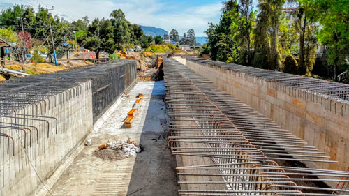 Juntas de dilatación para el puente del río San Pedro en Quito