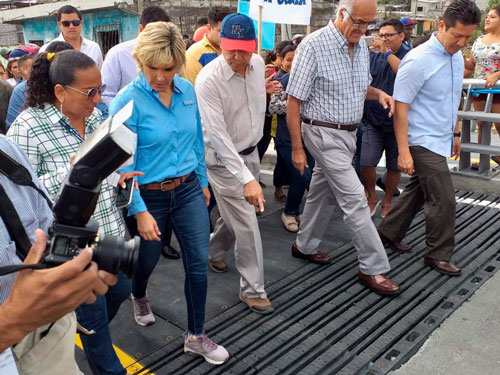 Juntas de dilatación para puente sobre Estero Mogollón en Guayaquil